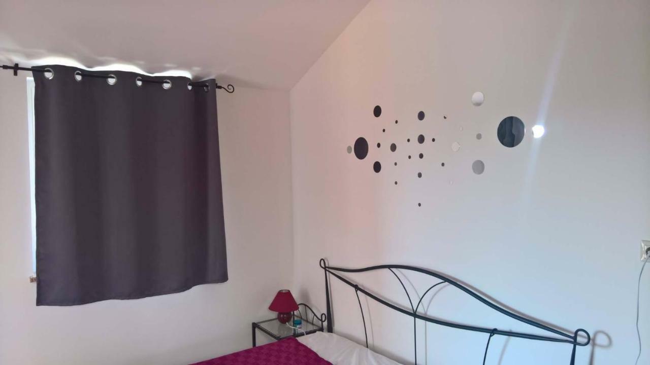 Apartment Poleti Malinska Kültér fotó